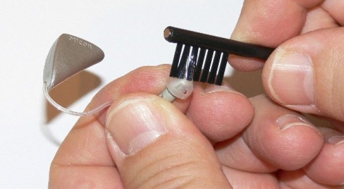 DIY - Keep your hearing aids clean