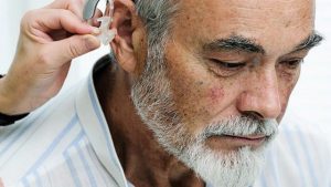 happy-hearing-aids-users-4