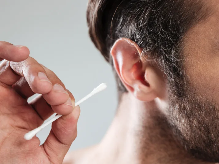 Accumulation-of-earwax